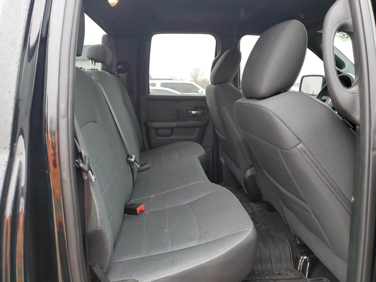 2021 RAM 1500 - Image 10