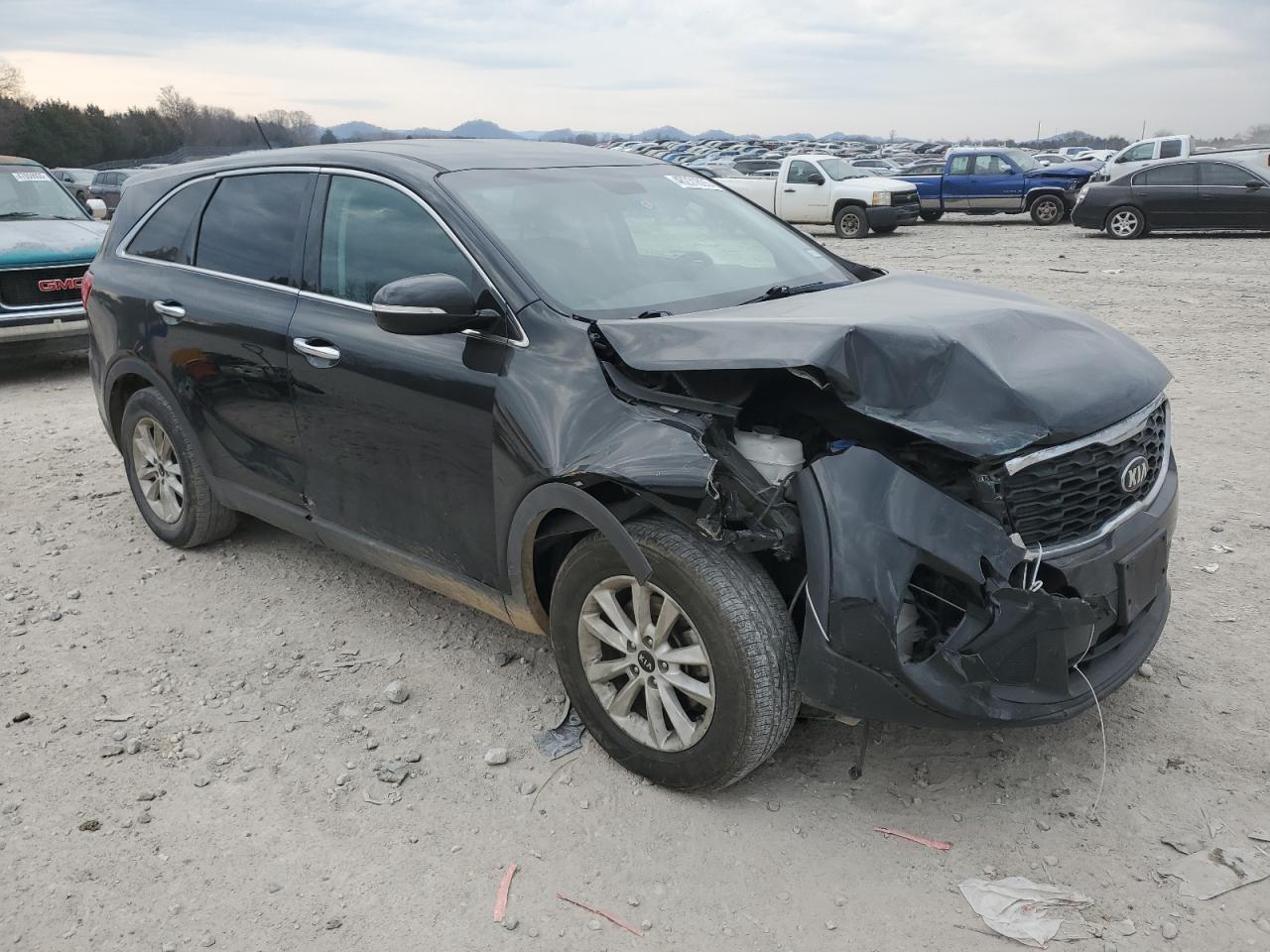 2019 Kia Sorento - Image 4
