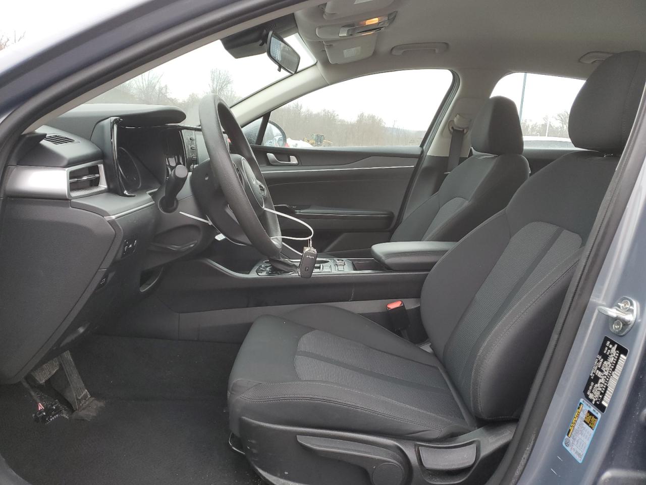 2023 Kia K5 - Image 7