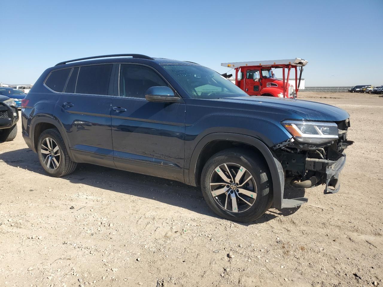 2021 Volkswagen Atlas - Image 4