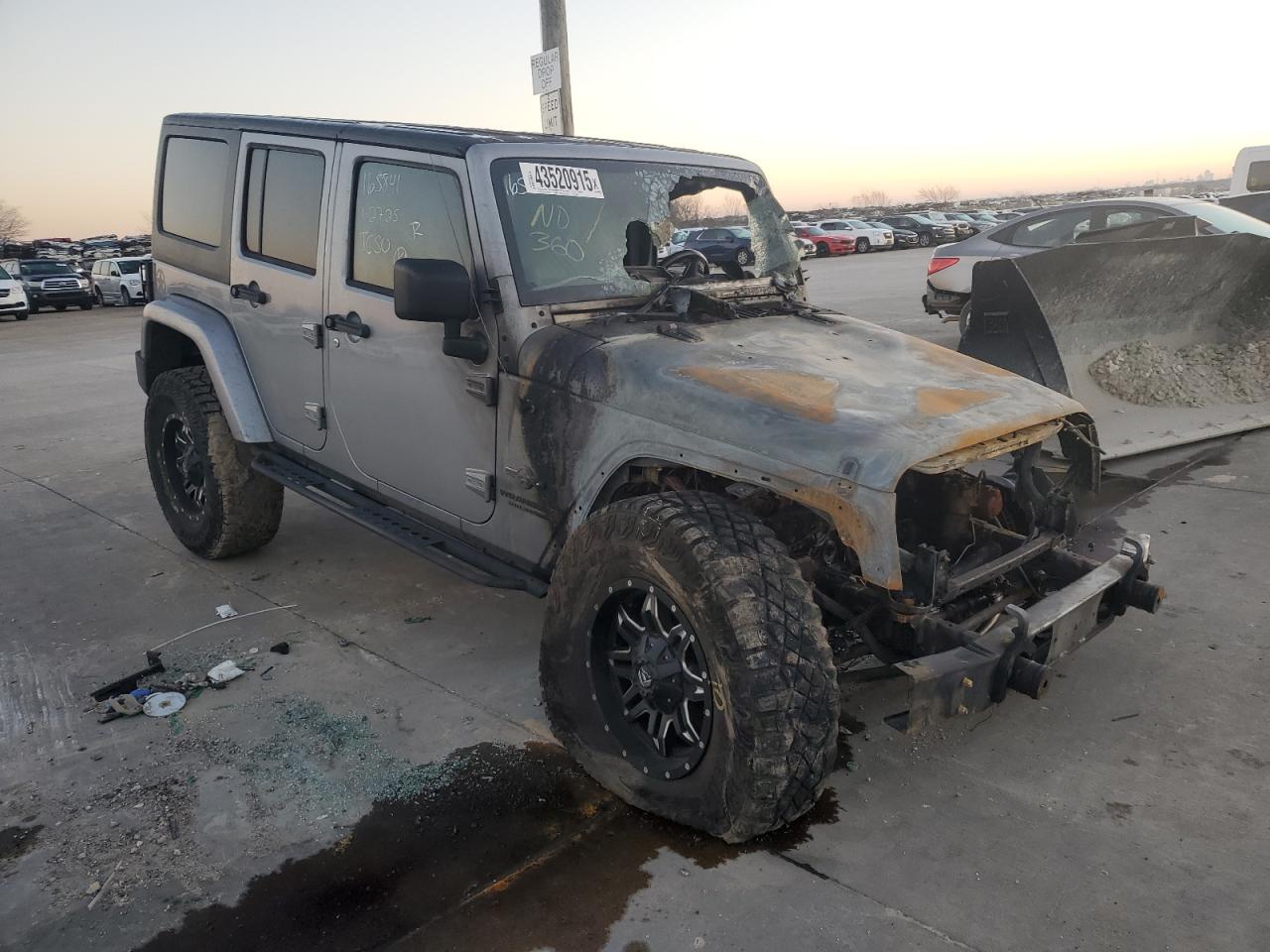 2014 Jeep Wrangler - Image 4