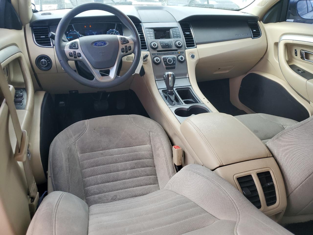 2015 Ford Taurus - Image 8