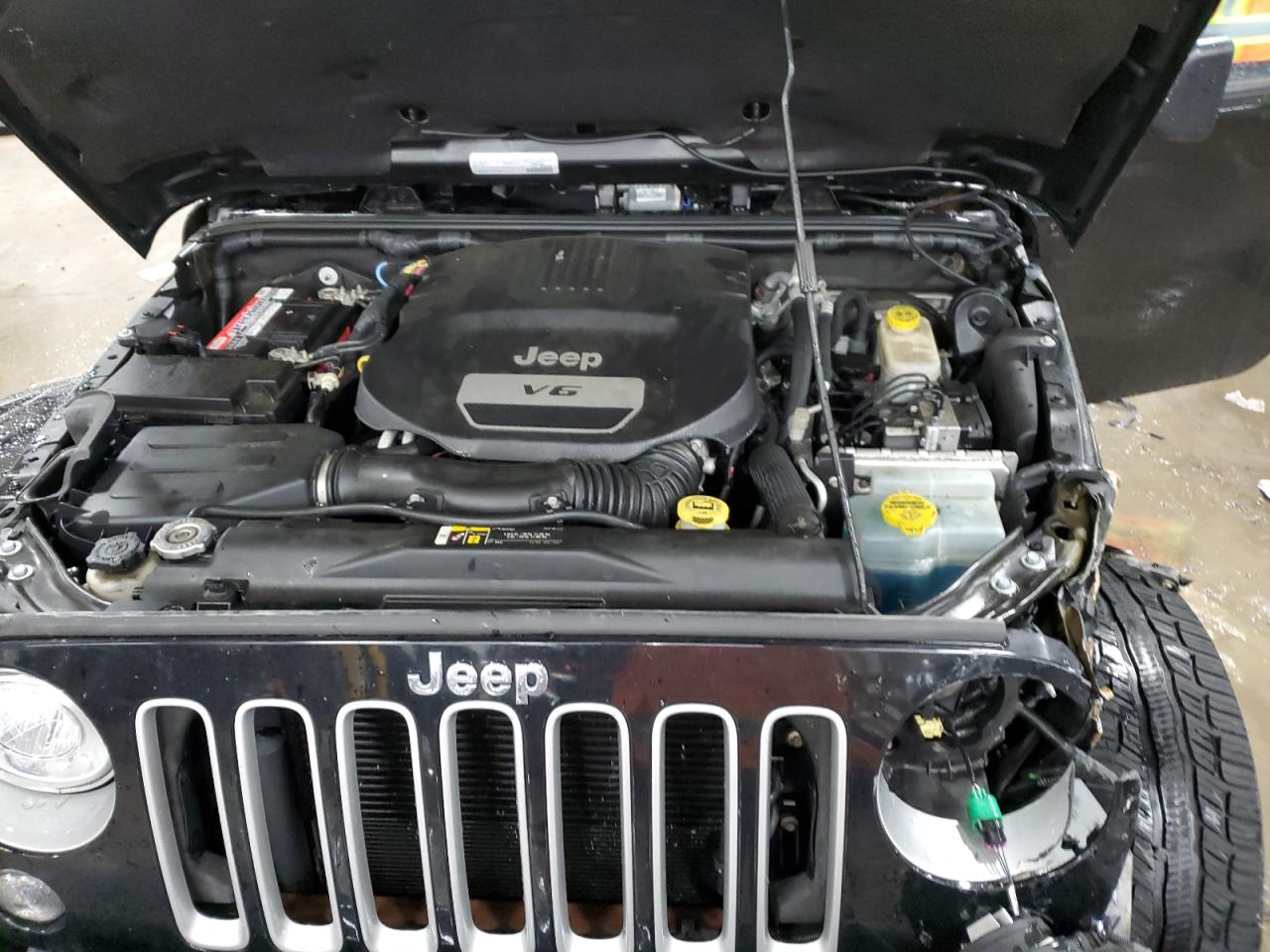 2017 Jeep Wrangler - Image 12