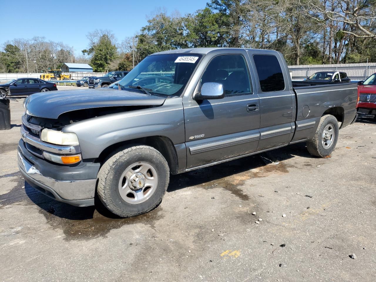 2000 Chevrolet Silverado - Image 1