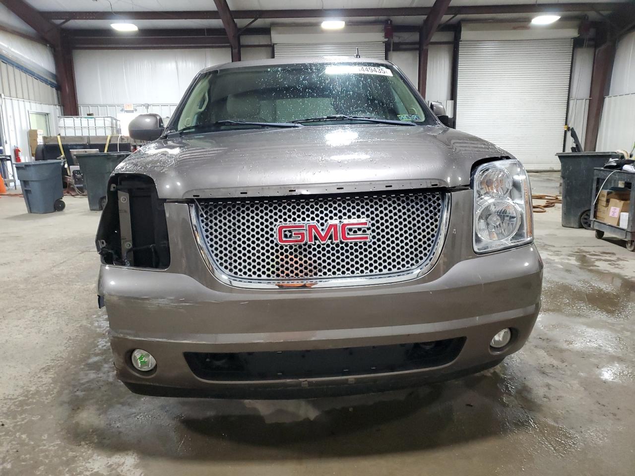 2013 GMC Yukon - Image 5