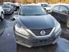 2017 Nissan Altima 2.5 продається в Exeter, RI - Rear End