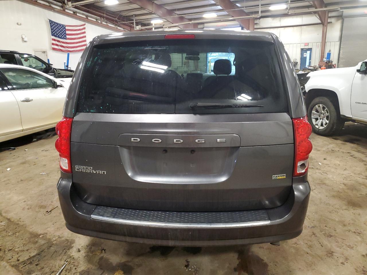 2016 Dodge Caravan - Image 6