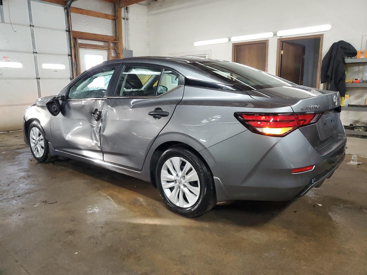 2024 Nissan Sentra - Image 2