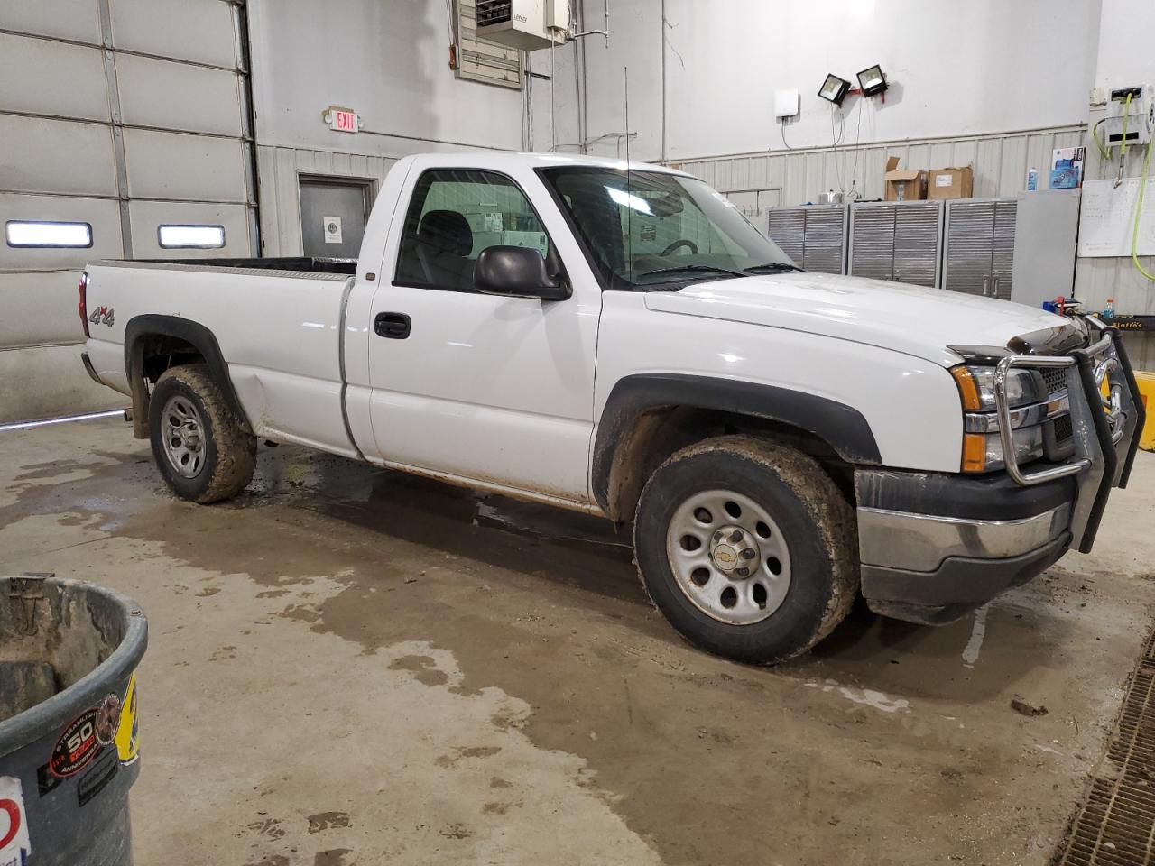 2005 Chevrolet Silverado - Image 4