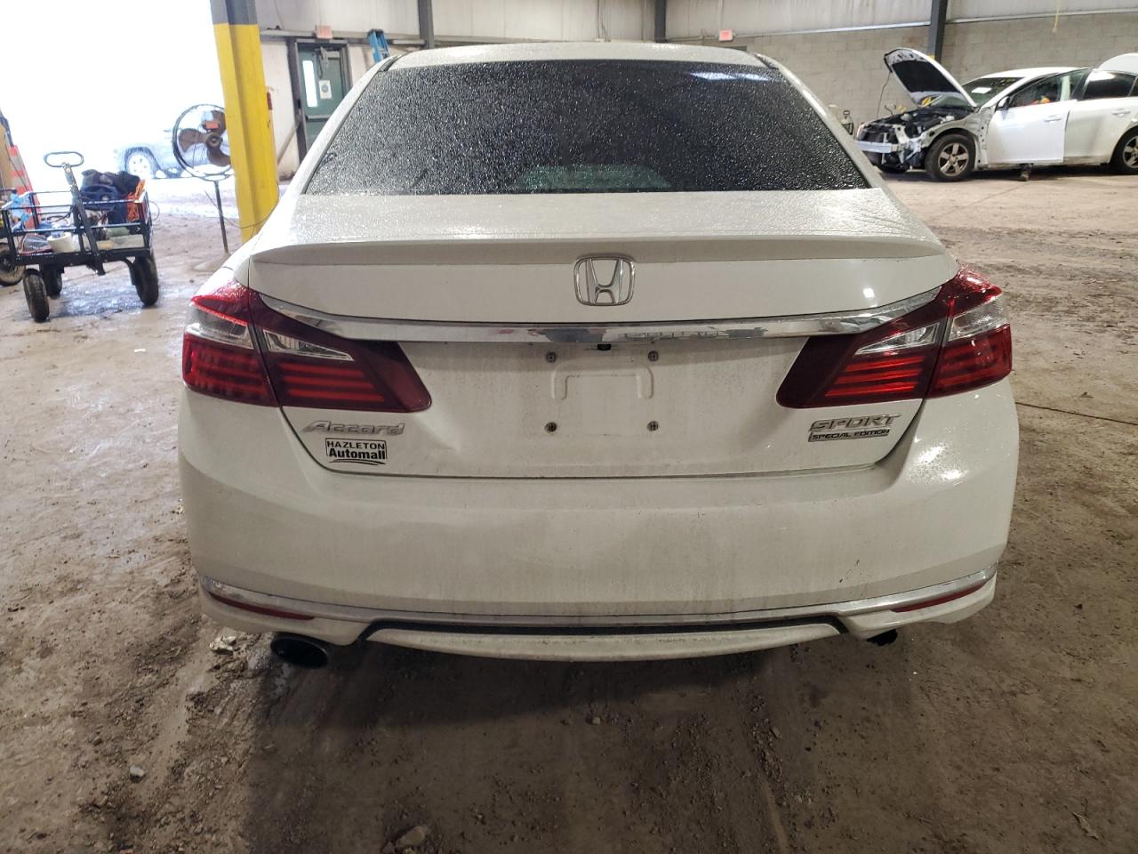 2017 Honda Accord - Image 6