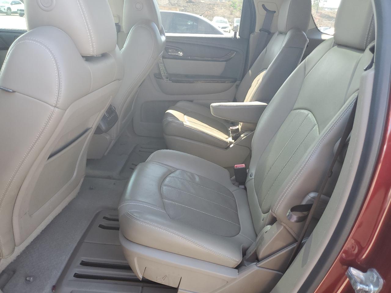 2015 GMC Acadia - Image 10