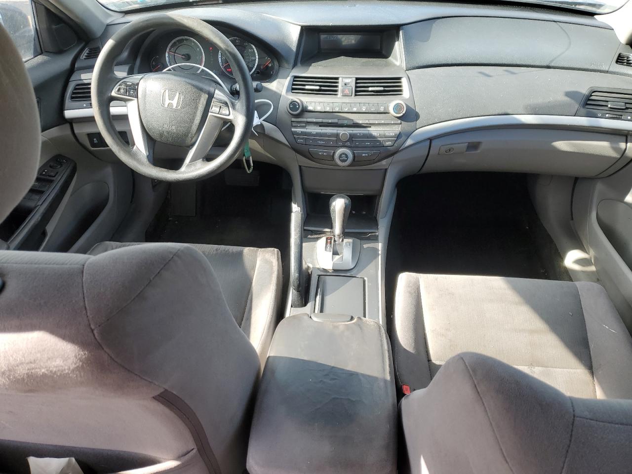 2012 Honda Accord - Image 8