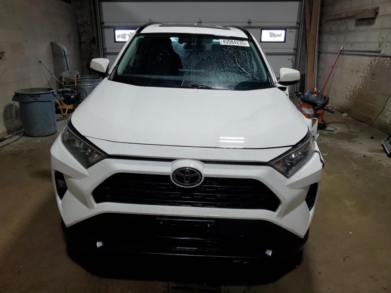 2020 Toyota RAV 4 - Image 5