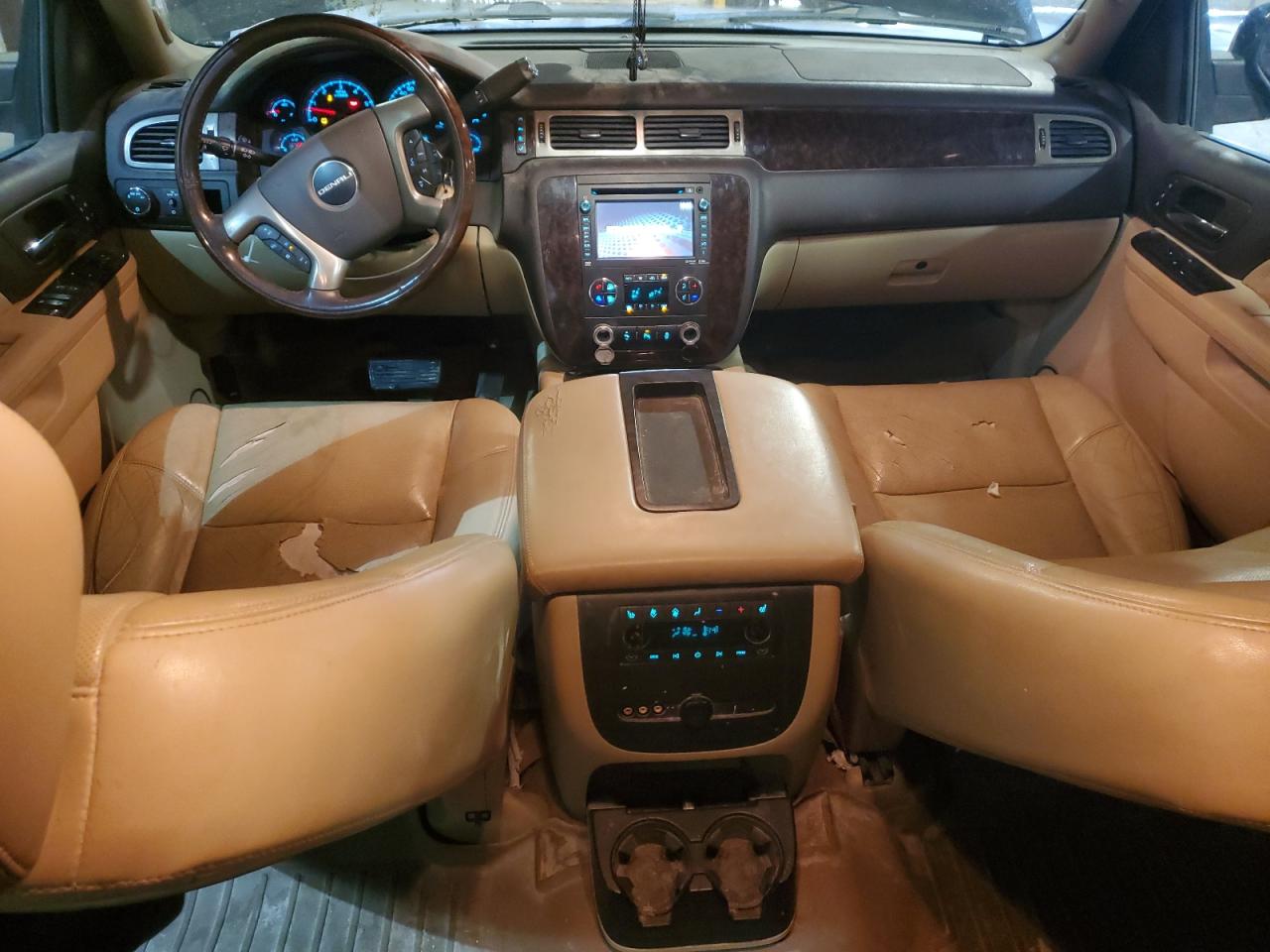 2013 GMC Yukon - Image 8