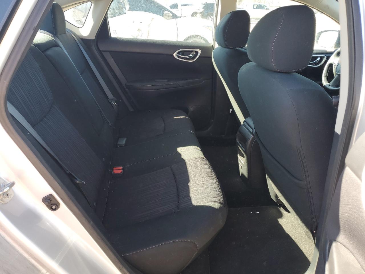 2019 Nissan Sentra - Image 10