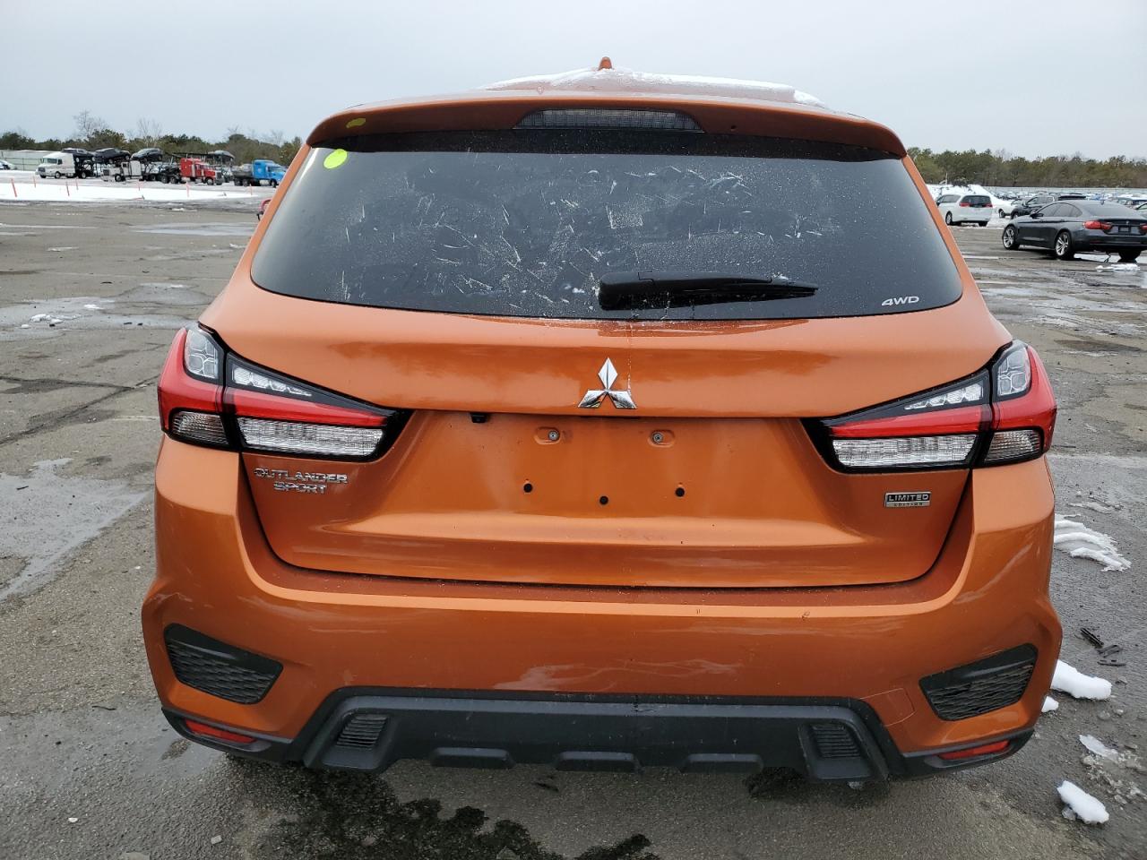 2024 Mitsubishi Outlander - Image 6