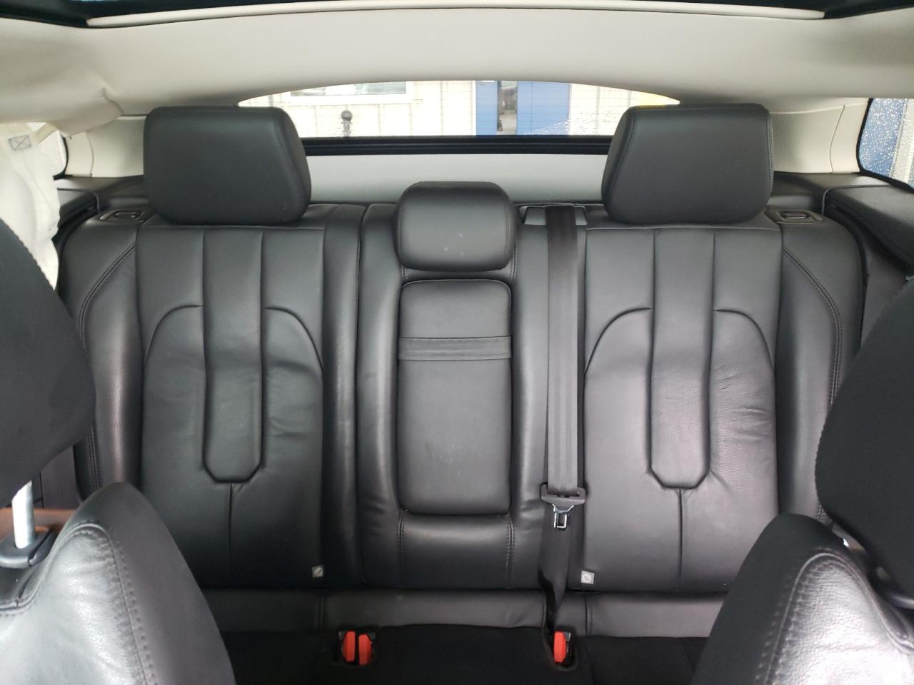 2013 Land Rover Range Rover - Image 10