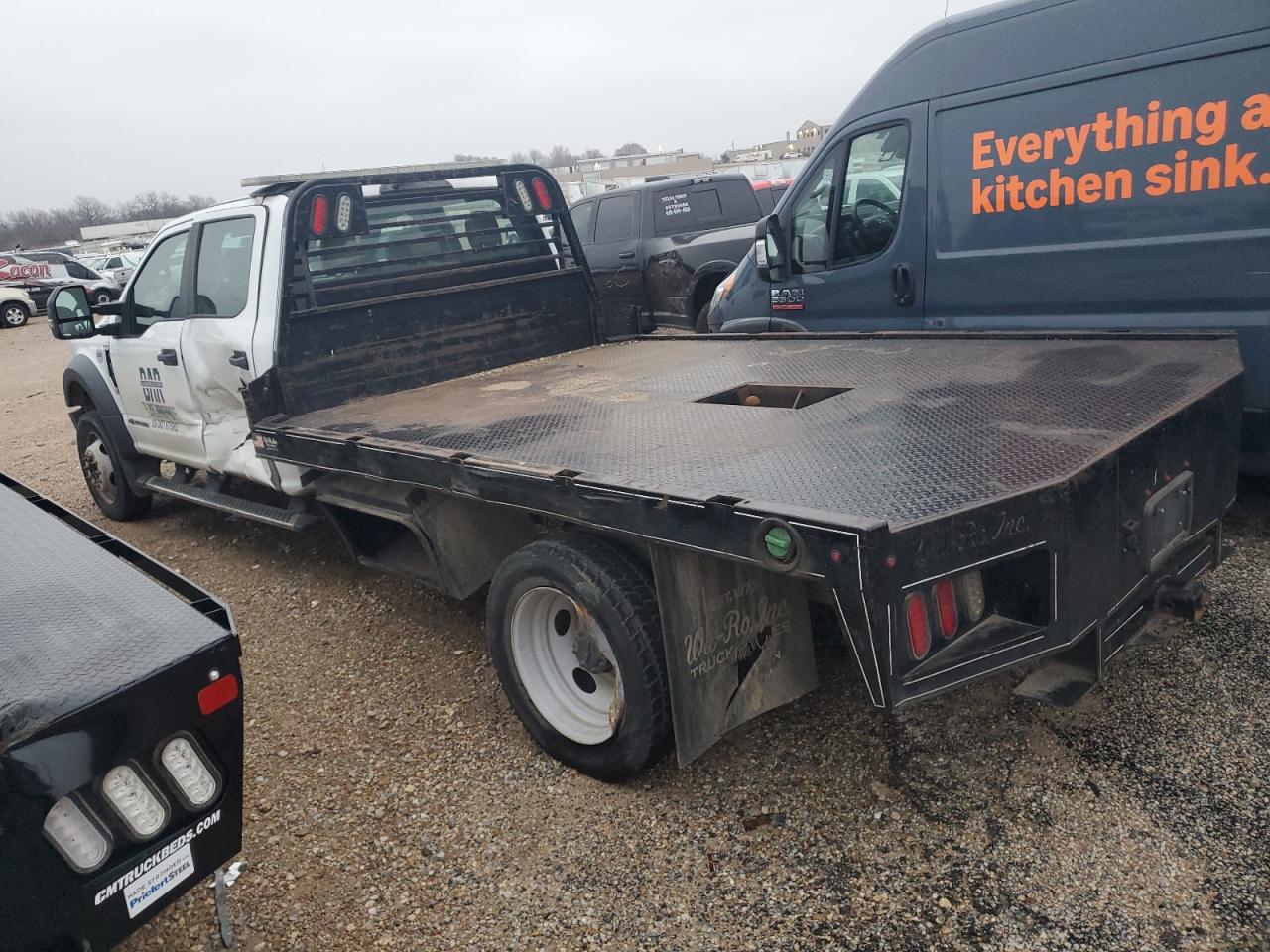 2017 Ford F450 - Image 2