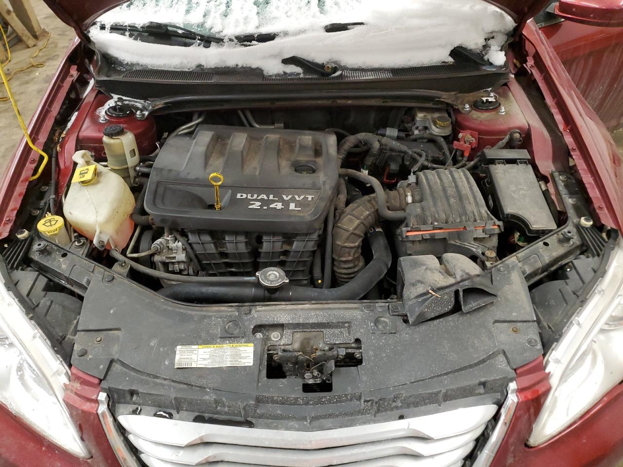 2012 Chrysler 200 - Image 11