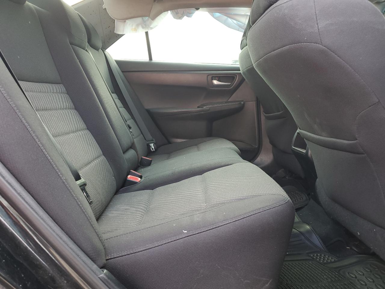 2017 Toyota Camry - Image 10