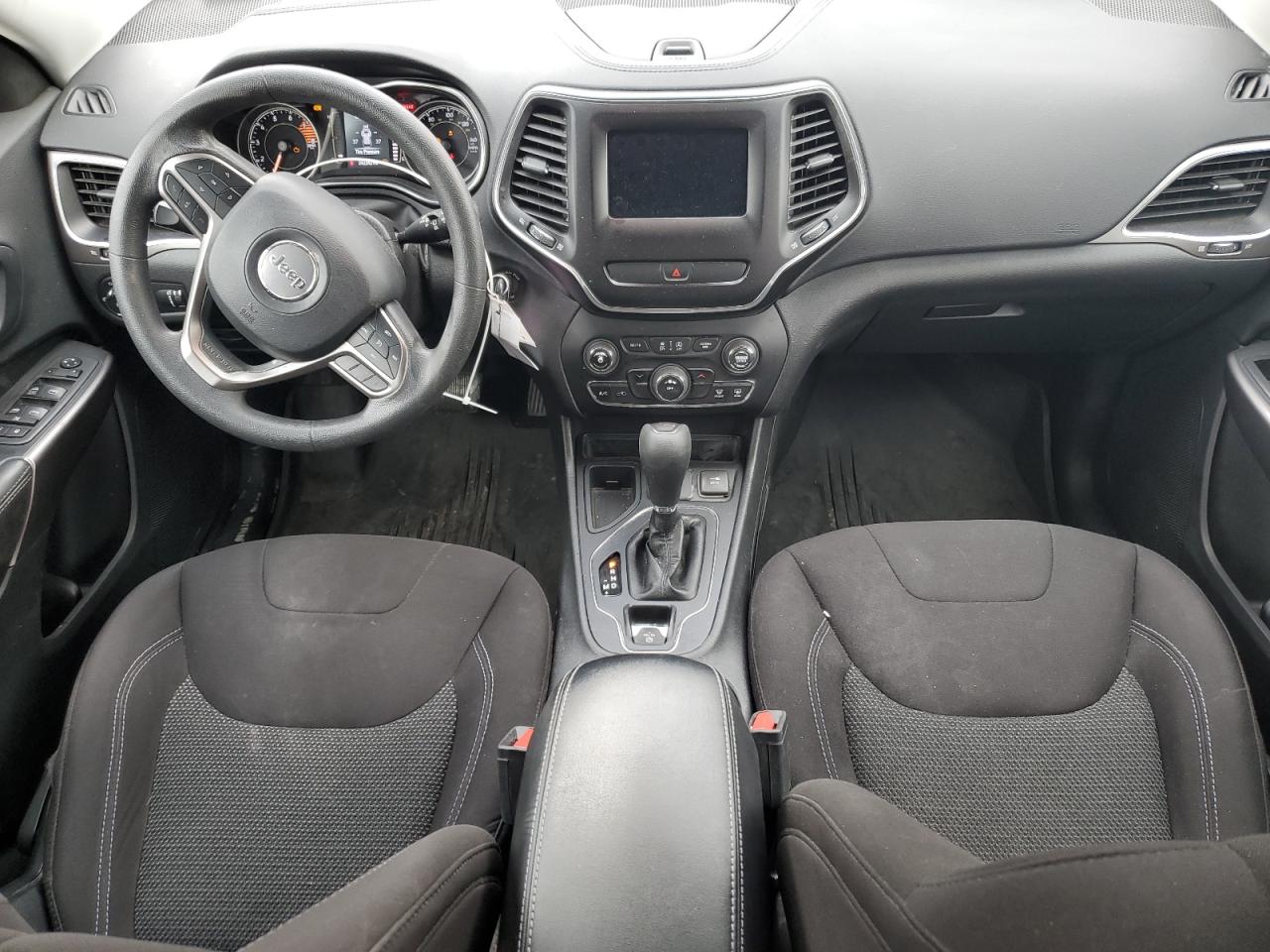 2019 Jeep Grand Cherokee - Image 8