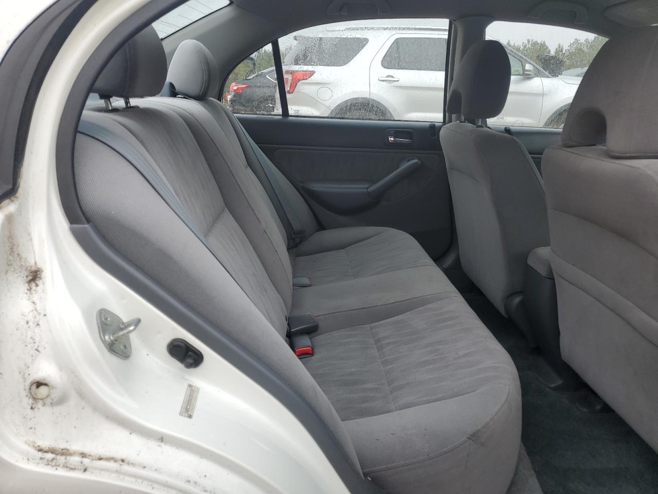 2003 Honda Civic - Image 10