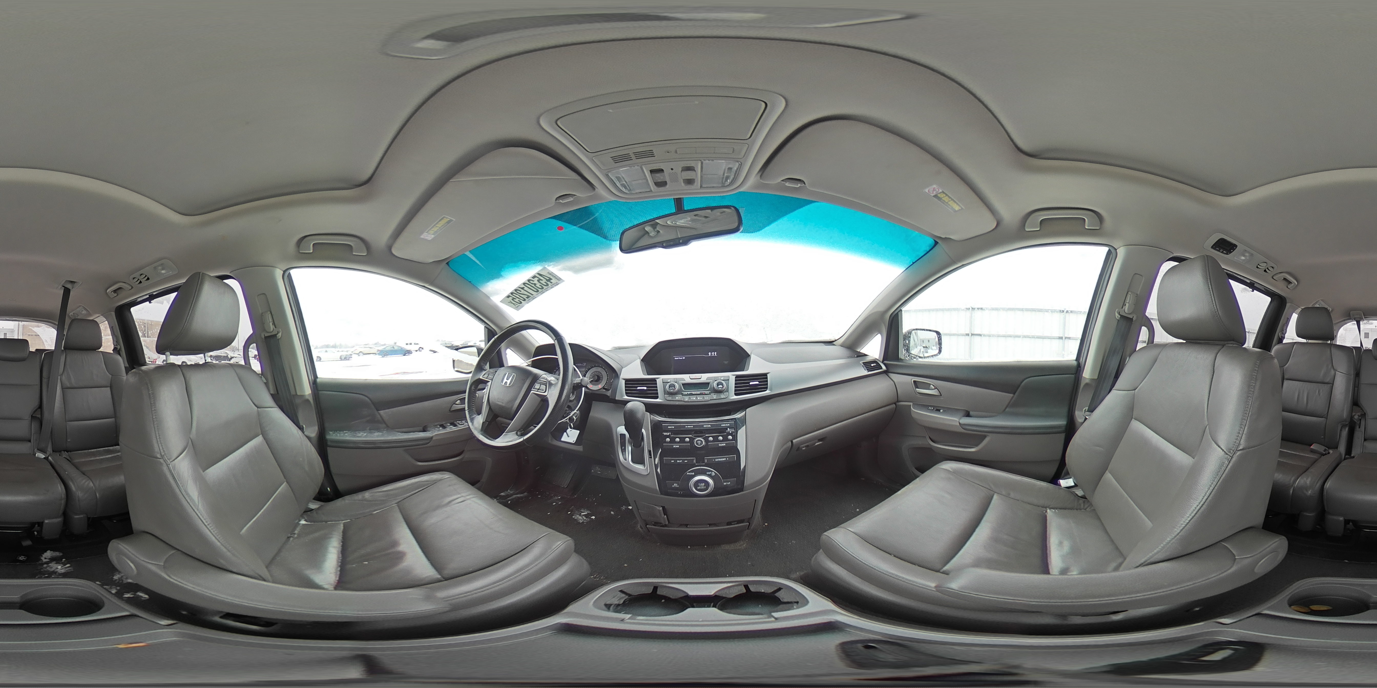 2012 Honda Odyssey - Image 13