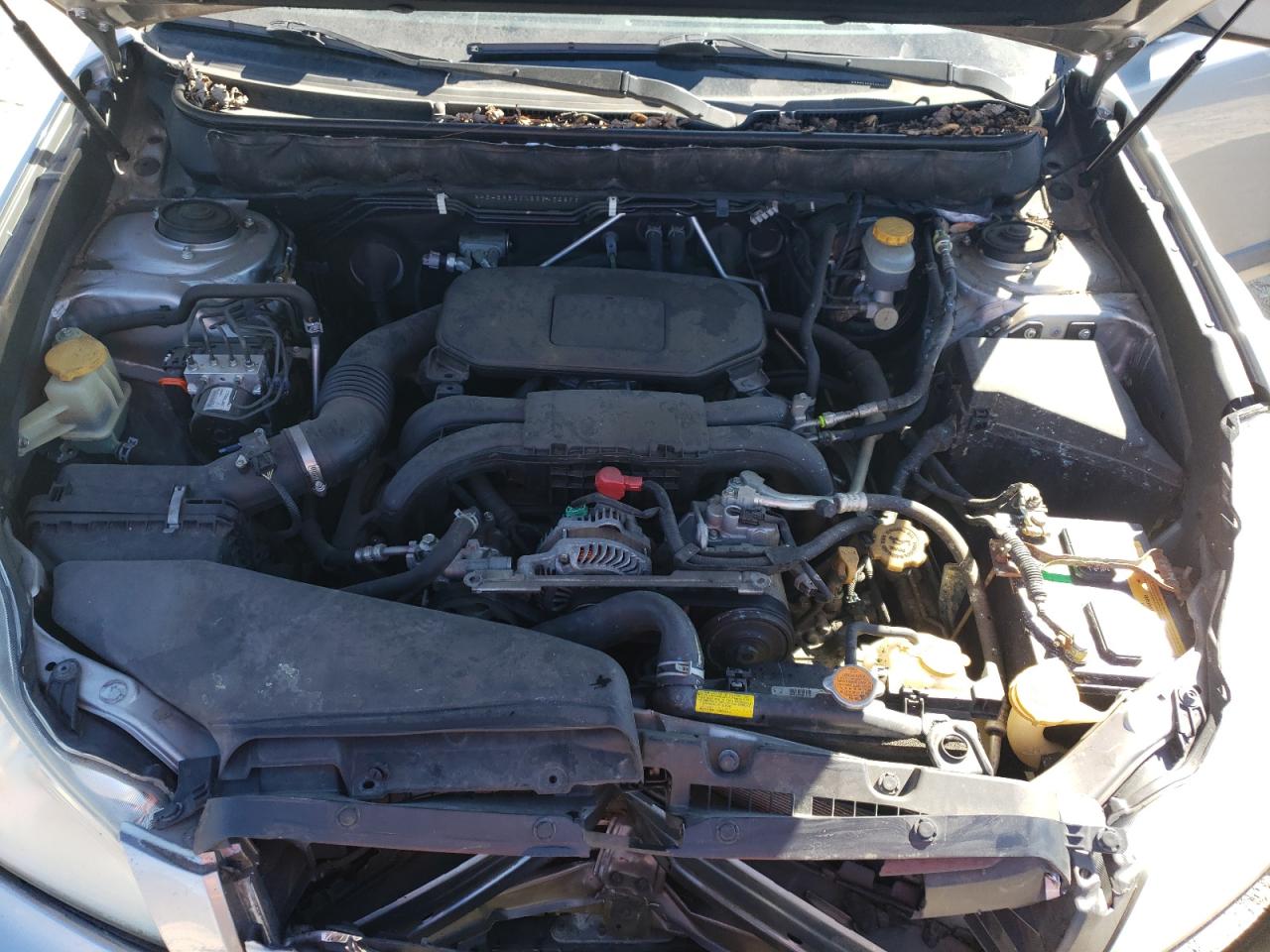 2011 Subaru Outback - Image 12
