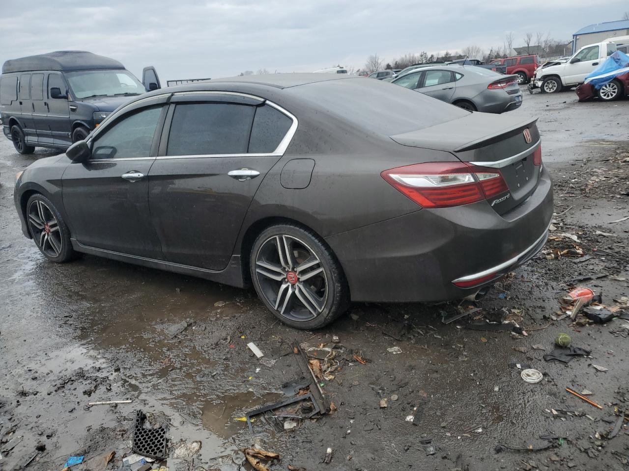 2016 Honda Accord - Image 2