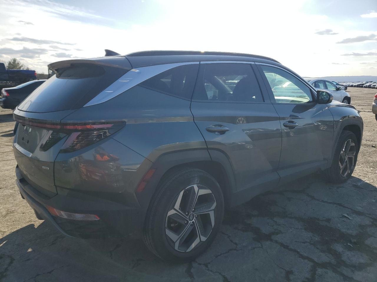 2022 Hyundai Tucson - Image 3