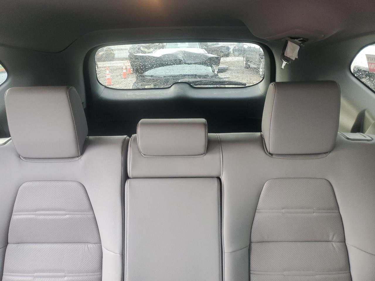 2017 Honda CR-V - Image 10