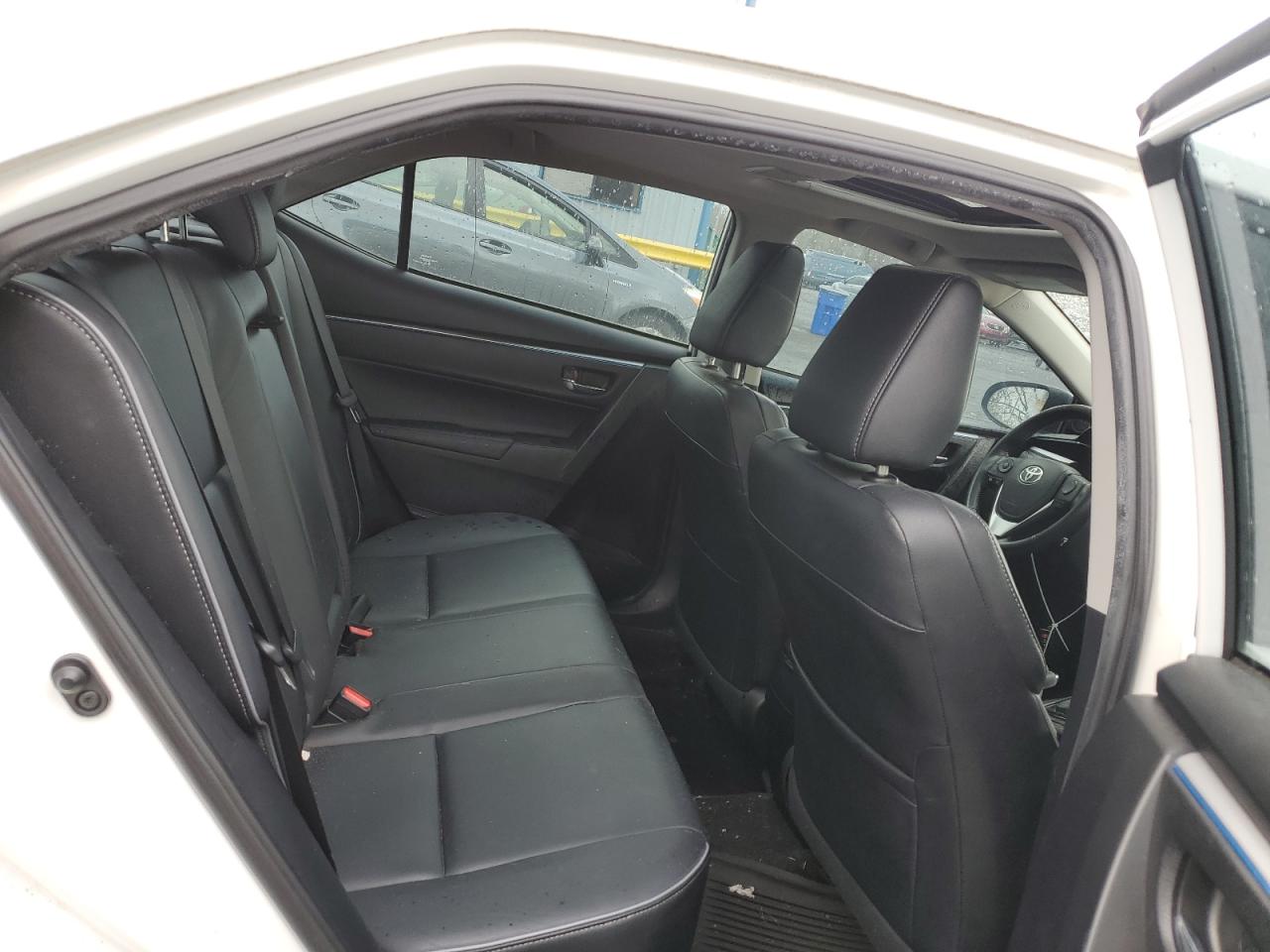 2015 Toyota Corolla - Image 10