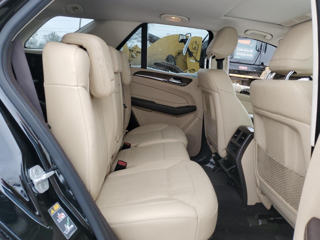 2016 Mercedes-Benz GLE - Image 11