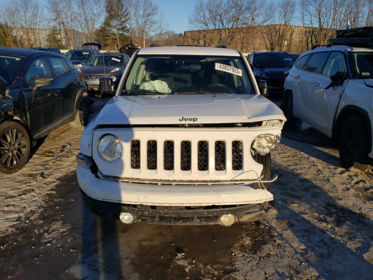 2015 Jeep Liberty (Patriot) - Image 5