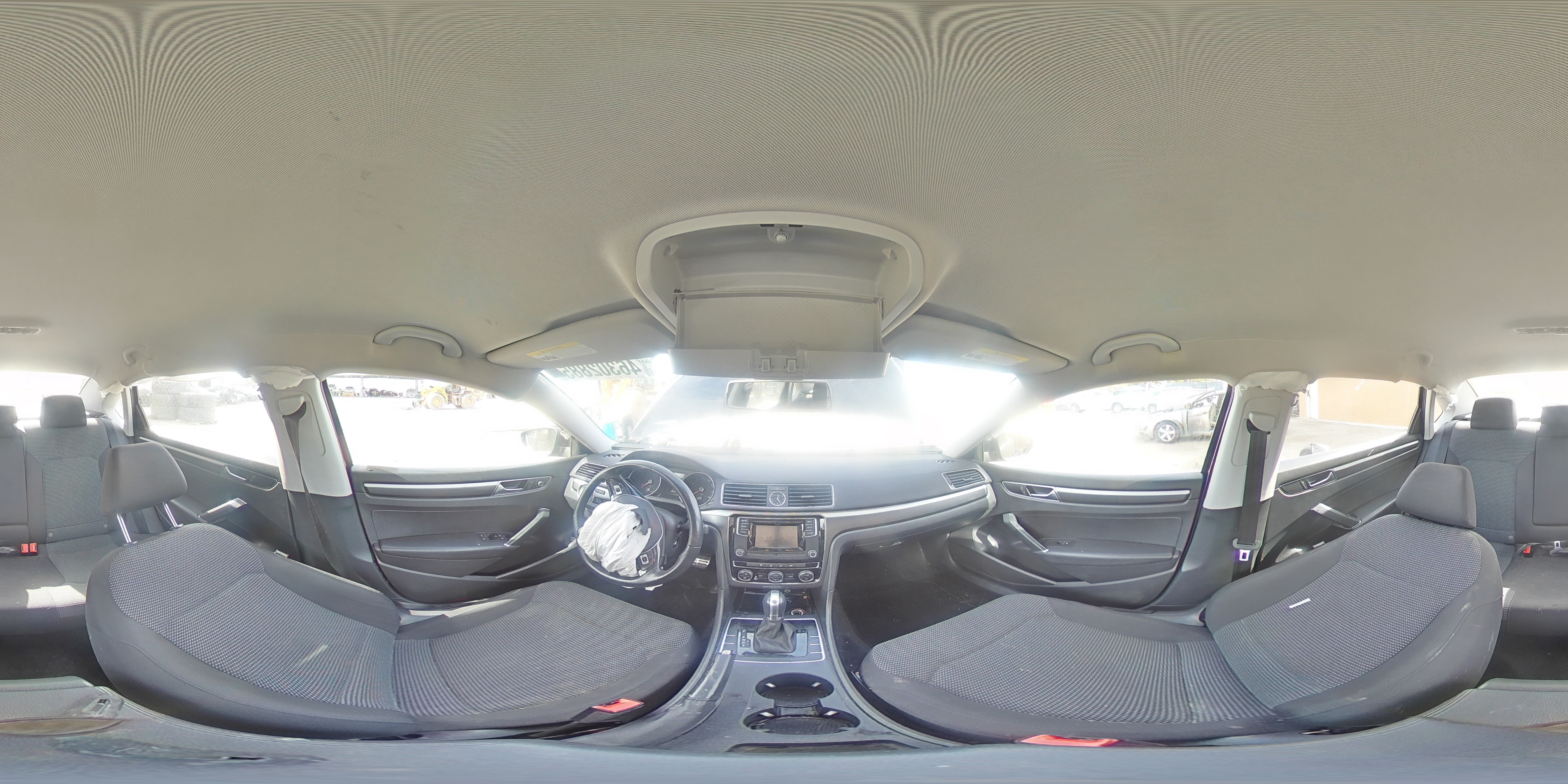 2016 Volkswagen Passat - Image 13