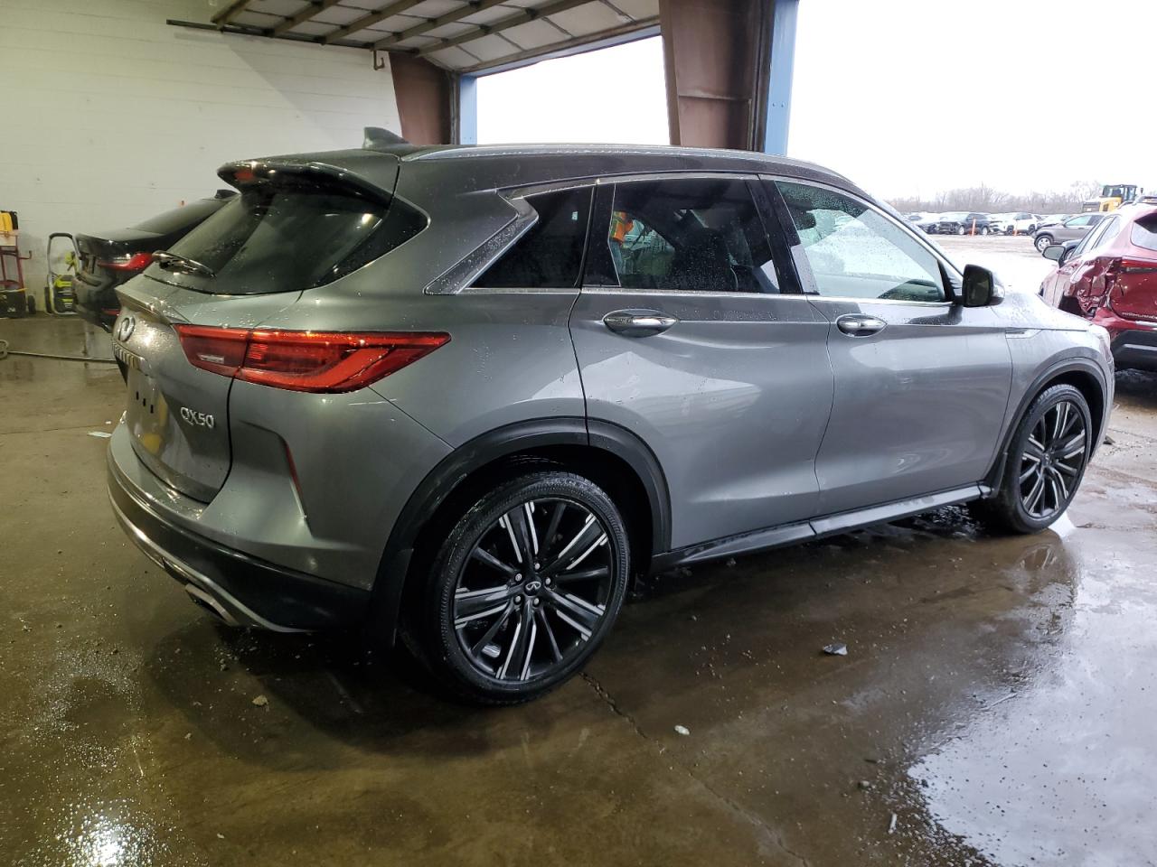 2021 Infiniti QX50 - Image 3