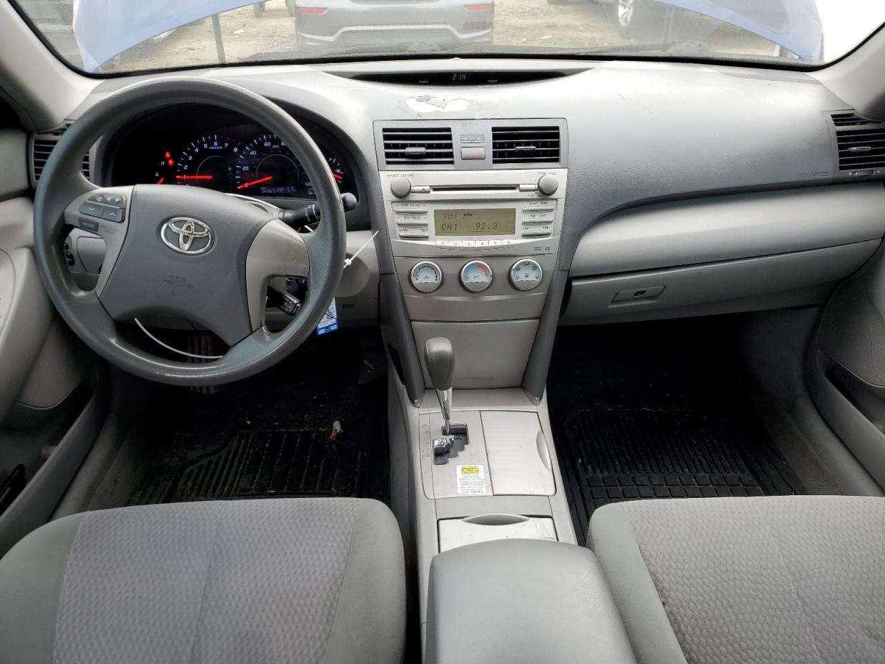 2011 Toyota Camry - Image 8