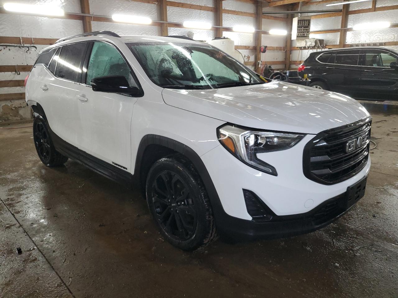 2019 GMC Terrain - Image 4