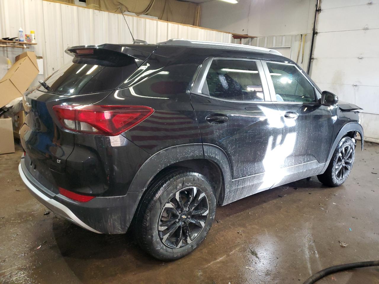 2022 Chevrolet TrailBlazer - Image 3