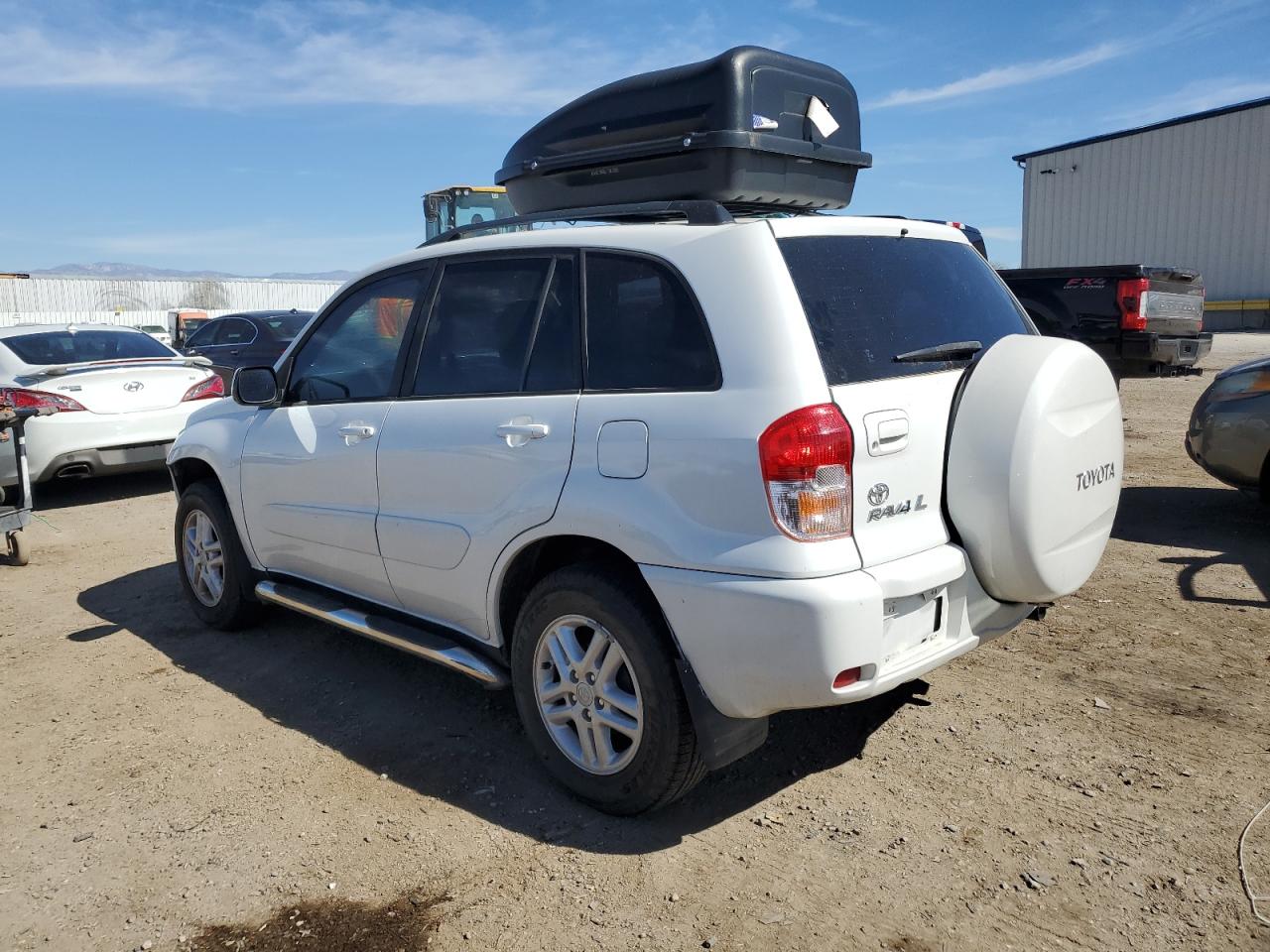2003 Toyota RAV 4 - Image 2