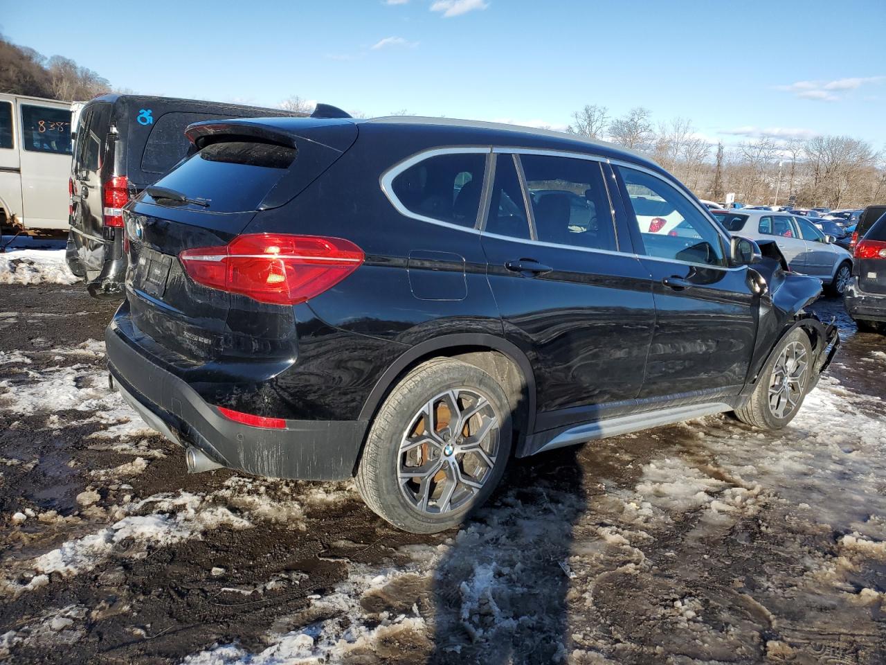 2021 BMW X1 - Image 3