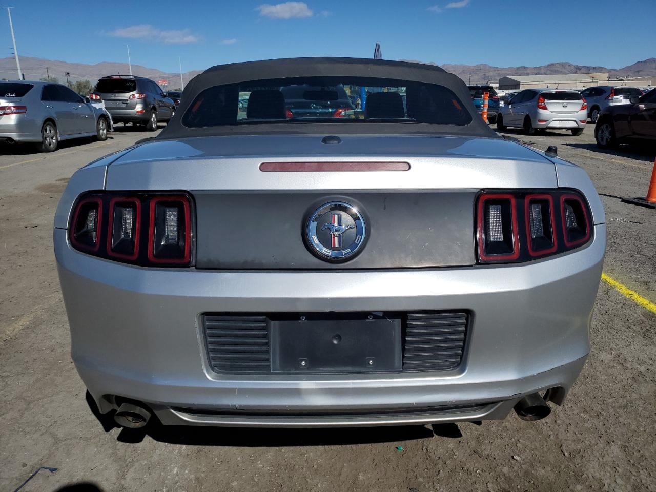 2014 Ford Mustang - Image 6