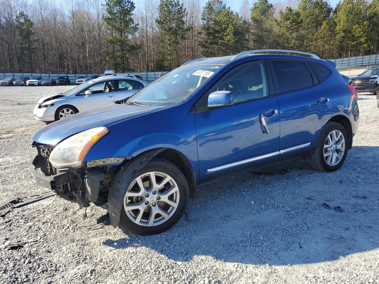 2011 Nissan Rogue - Image 1