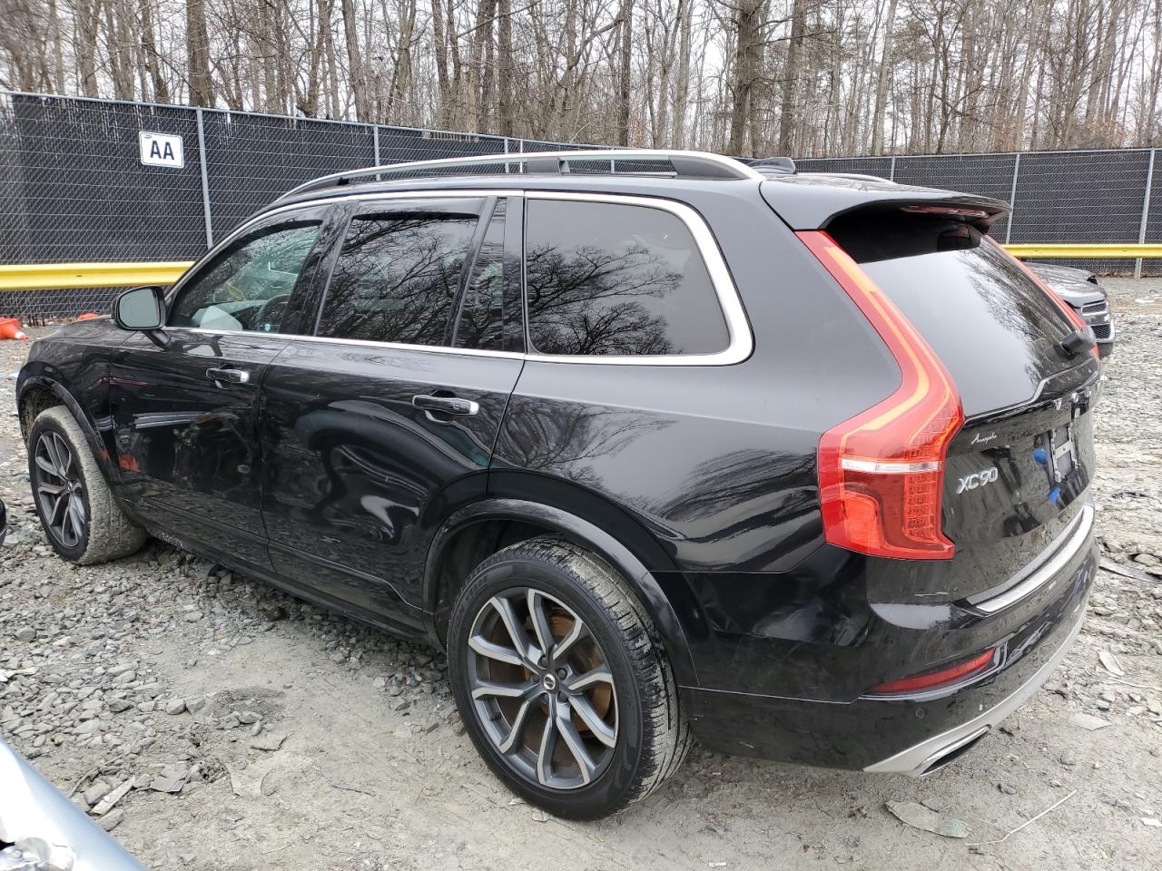 2017 Volvo XC90 - Image 2
