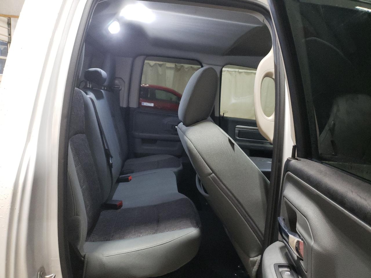 2019 RAM 1500 - Image 10