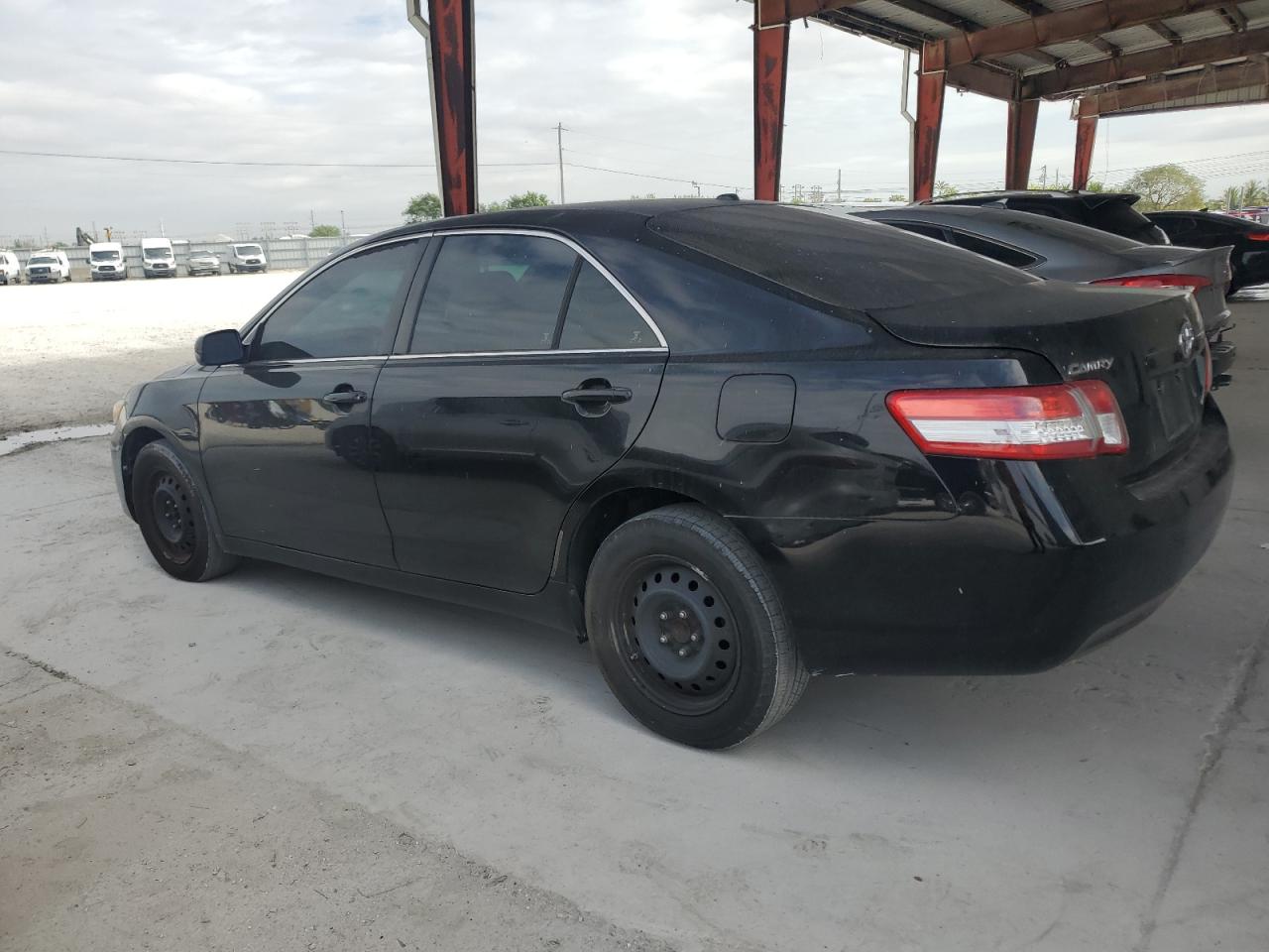 2011 Toyota Camry - Image 2