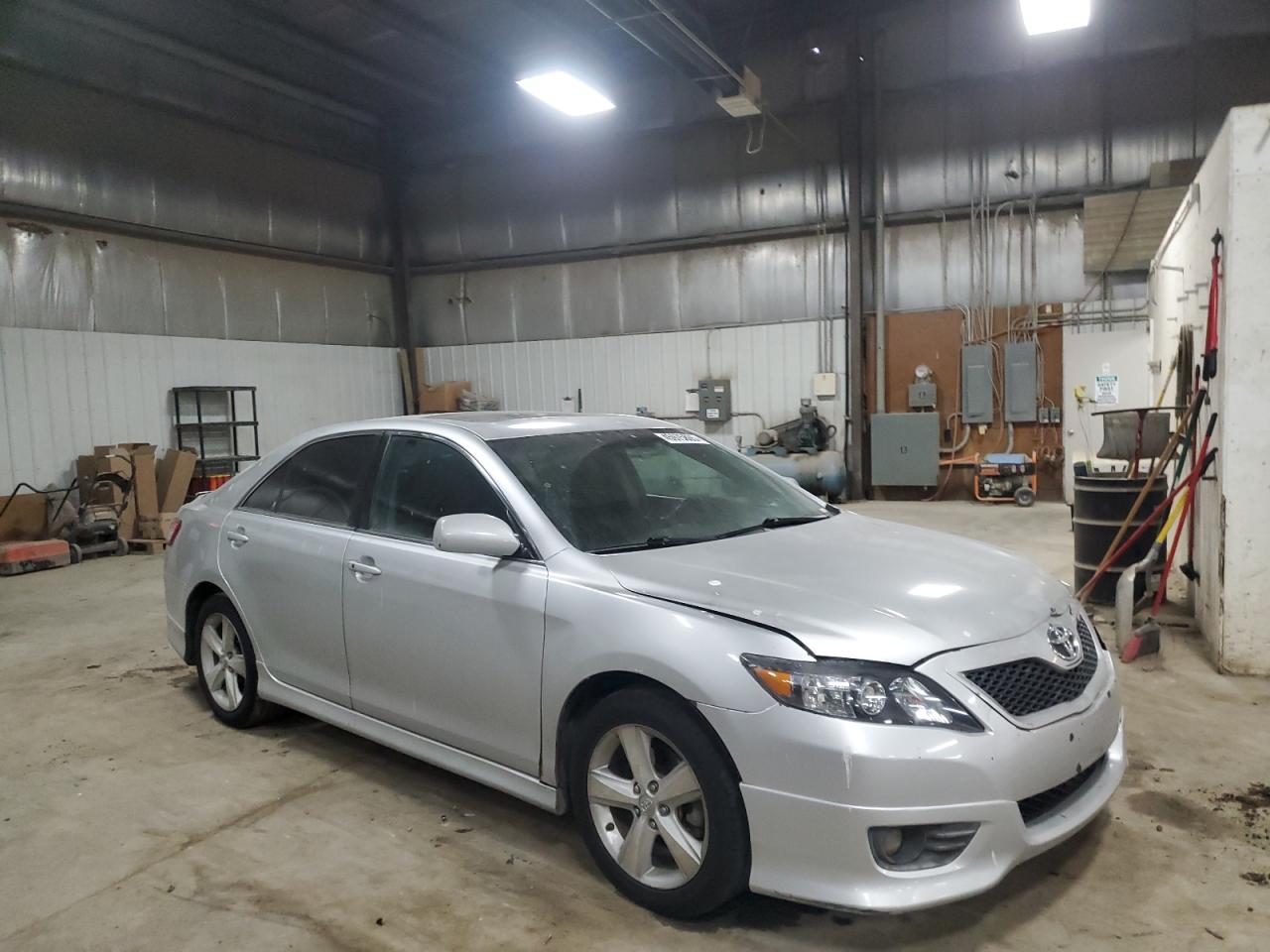 2010 Toyota Camry - Image 4