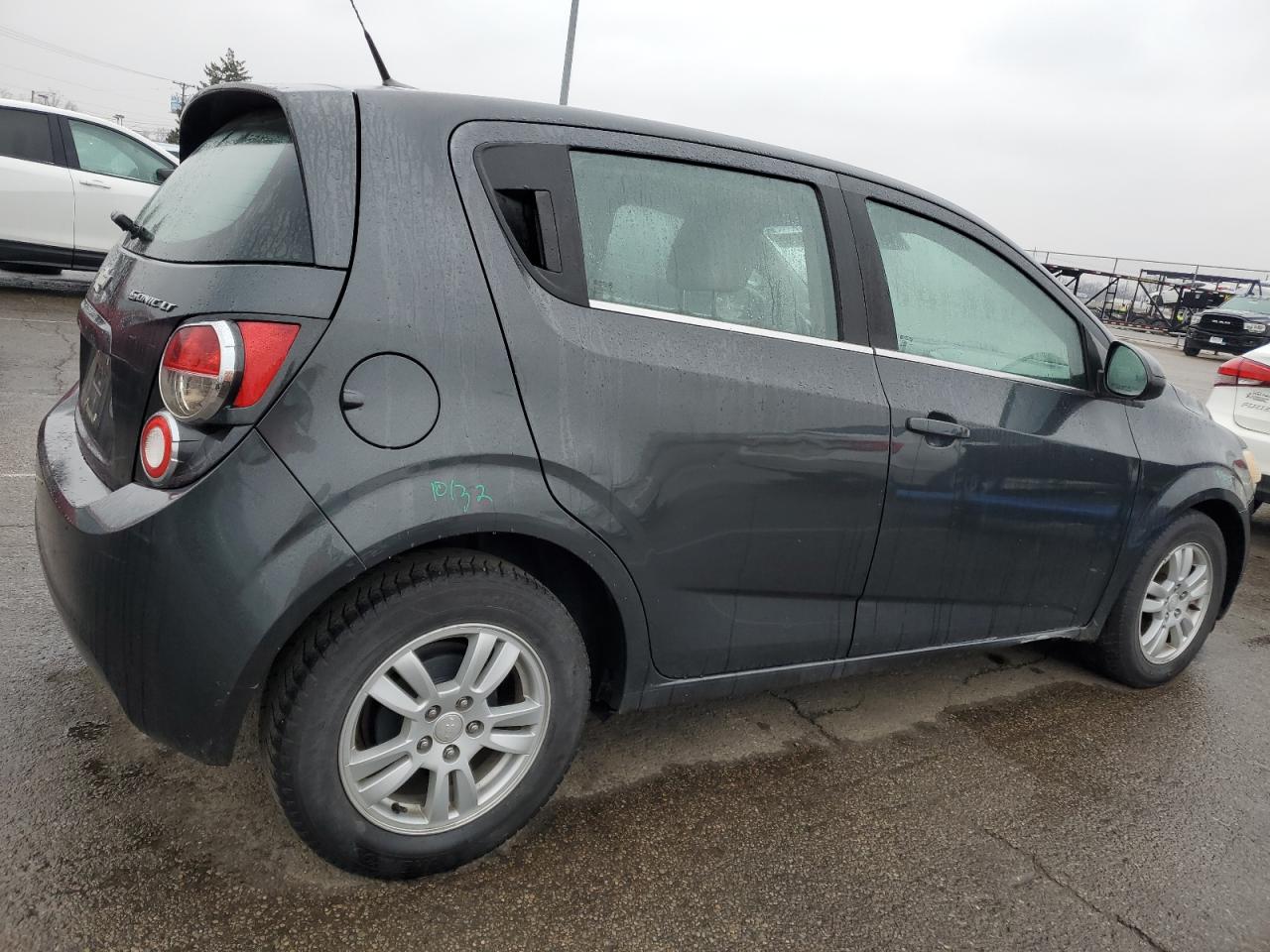 2014 Chevrolet Sonic - Image 3