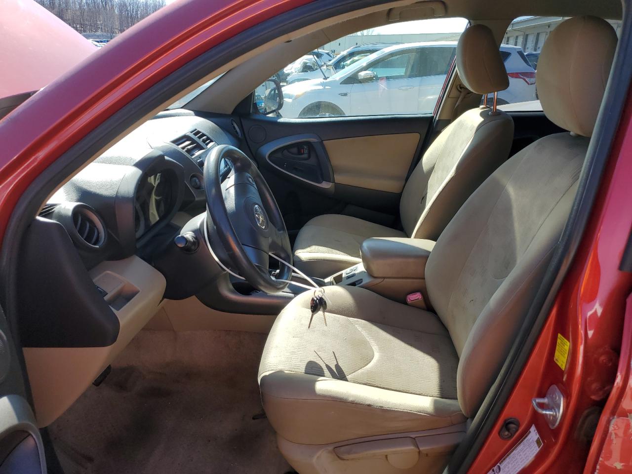 2010 Toyota RAV 4 - Image 7