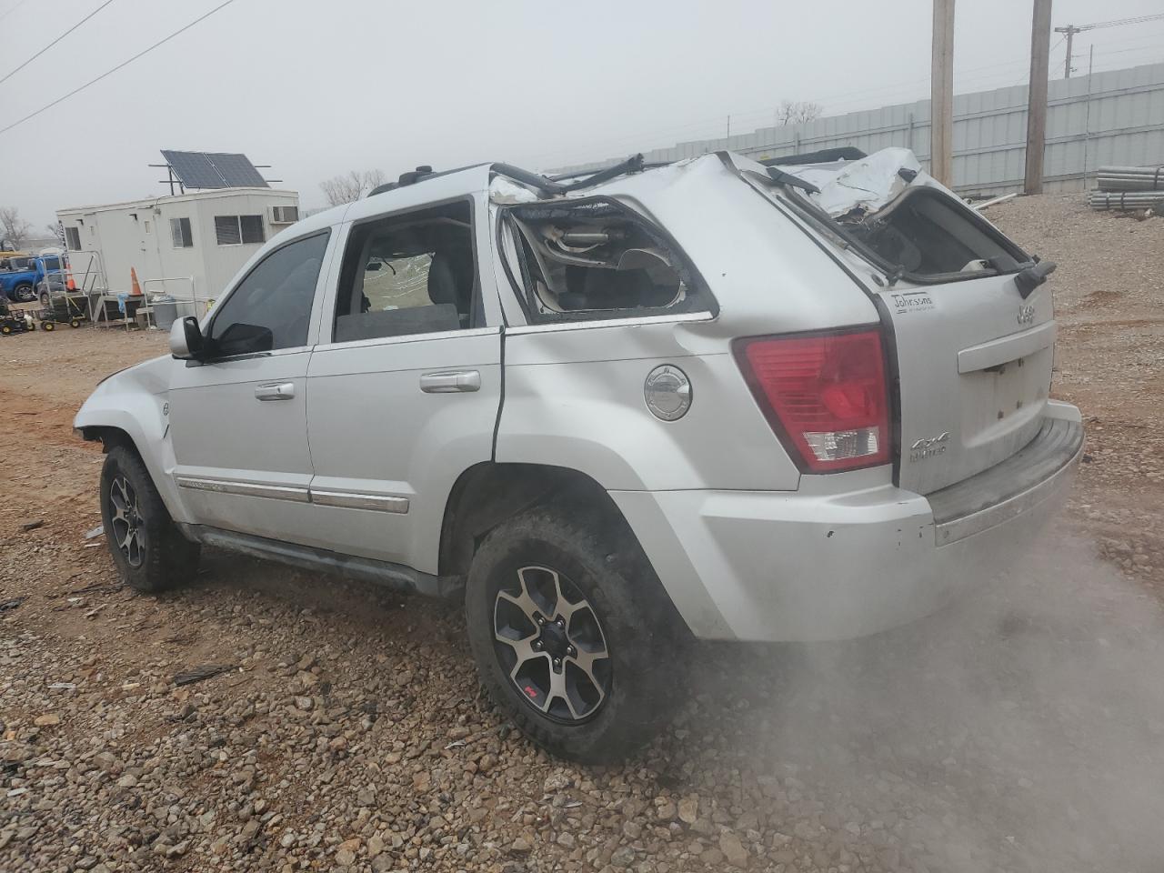 2008 Jeep Grand Cherokee - Image 2